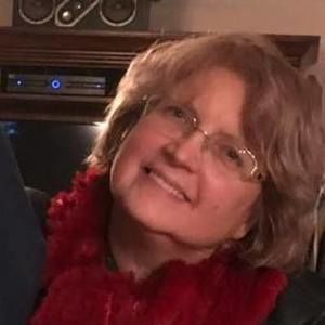 Meet your Posher, Libby